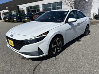 Used 2022 Hyundai Elantra Limited image 1