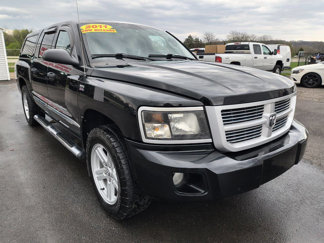 Used 2011 Dodge Dakota Big Horn image 1