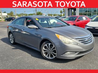 Used 2014 Hyundai Sonata SE image 1