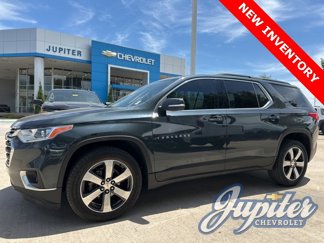 Used 2021 Chevrolet Traverse LT w/ LT Premium Package image 1