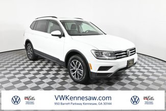 Used 2019 Volkswagen Tiguan SE w/ Panoramic Sunroof Package image 1
