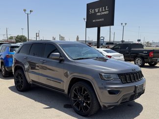 Used 2020 Jeep Grand Cherokee Altitude image 1