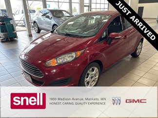 Used 2016 Ford Fiesta SE image 1