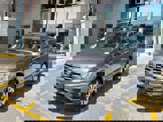 Used 2019 Volkswagen Tiguan S image 1
