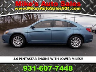Used 2011 Chrysler 200 Touring image 1