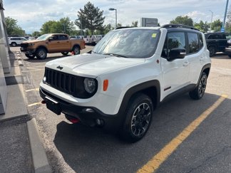 Used 2023 Jeep Renegade Trailhawk image 1