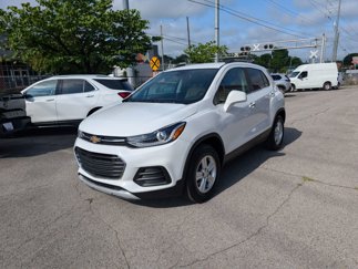 Used 2018 Chevrolet Trax LT w/ LT Convenience Package image 1
