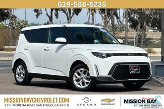 Used 2023 Kia Soul LX w/ LX Technology Package image 1