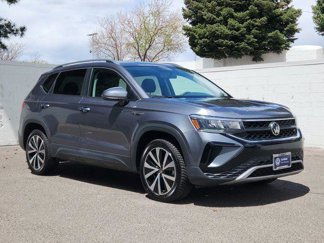 Certified 2022 Volkswagen Taos SE image 1