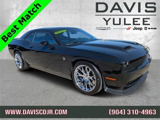 Used 2023 Dodge Challenger SRT Hellcat w/ Driver Convenience Group image 1