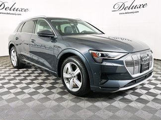 Used 2019 Audi e-tron Premium Plus image 1