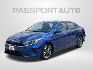 Used 2022 Kia Forte LXS image 1