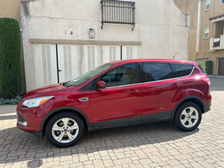 Used 2016 Ford Escape SE image 1