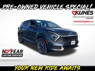 Used 2024 Kia Sportage LX image 1