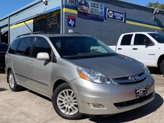 Used 2008 Toyota Sienna XLE Limited image 1