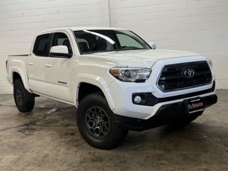 Used 2017 Toyota Tacoma SR5 image 1