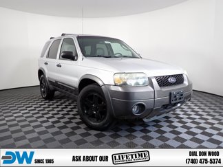 Used 2005 Ford Escape XLT image 1