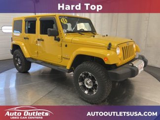 Used 2015 Jeep Wrangler Unlimited Sahara w/ Connectivity Group image 1