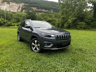 Used 2021 Jeep Cherokee Limited image 1