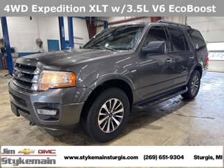 Used 2016 Ford Expedition XLT video 1