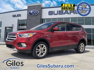 Used 2019 Ford Escape SE image 1