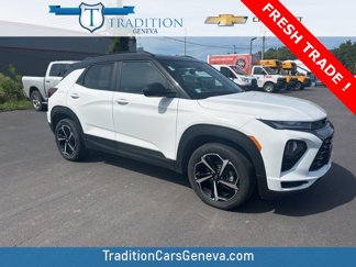 Used 2023 Chevrolet TrailBlazer RS w/ Sun and Liftgate Package image 1