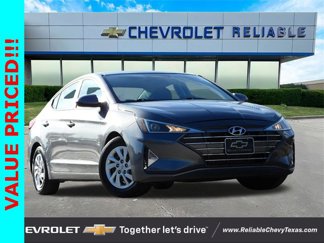 Used 2019 Hyundai Elantra SE image 1