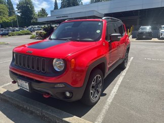 Used 2015 Jeep Renegade Trailhawk w/ Popular Equipment Group image 1