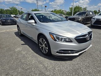 Used 2017 Buick LaCrosse Essence image 1