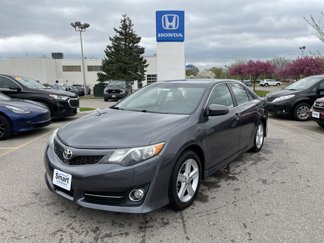 Used 2014 Toyota Camry L image 1