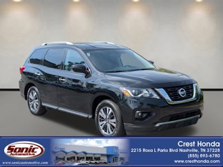 Used 2020 Nissan Pathfinder SV image 1