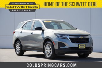 Used 2023 Chevrolet Equinox LS image 1