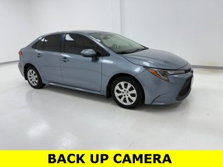 Used 2021 Toyota Corolla LE image 1