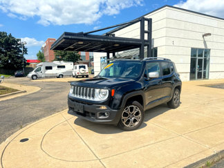 Used 2016 Jeep Renegade Limited image 1