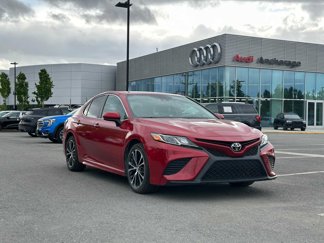 Used 2019 Toyota Camry SE image 1