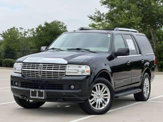 Used 2008 Lincoln Navigator 2WD image 1