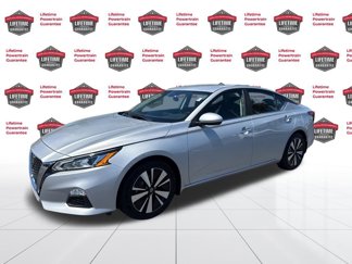 Used 2022 Nissan Altima 2.5 SV image 1