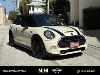 Used 2019 MINI Cooper S w/ Signature Upholstery Package video 1