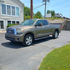Used 2010 Toyota Tundra Limited image 1