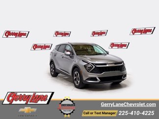 Used 2024 Kia Sportage LX image 1