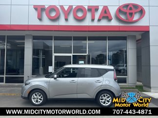 Used 2023 Kia Soul LX w/ Option Group 015 image 1