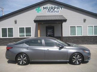 Used 2021 Nissan Altima 2.5 SV image 1