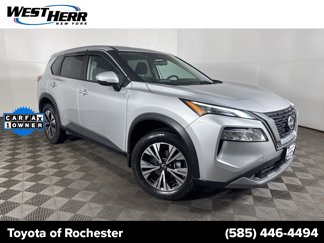 Used 2022 Nissan Rogue SV image 1