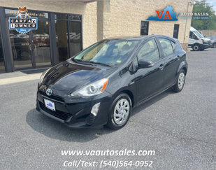 Used 2016 Toyota Prius C Two image 1