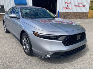 Used 2024 Honda Accord EX image 1