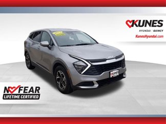 Used 2023 Kia Sportage LX image 1