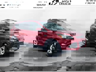 Used 2016 Ford Escape SE w/ Equipment Group 201A image 1