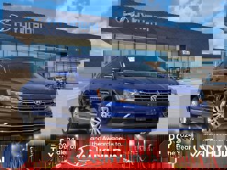 Used 2017 Volkswagen Passat 1.8T SE image 1