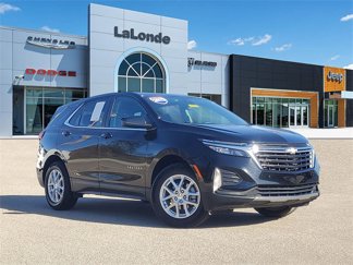 Used 2023 Chevrolet Equinox LT image 1