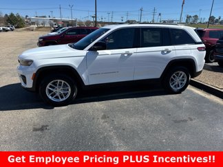 New 2025 Jeep Grand Cherokee Laredo X image 1